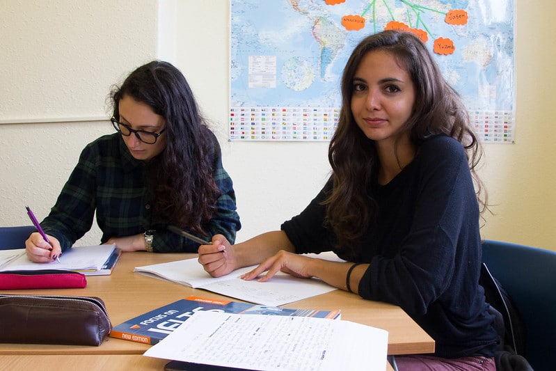 Estudantes da escola em Liverpool
